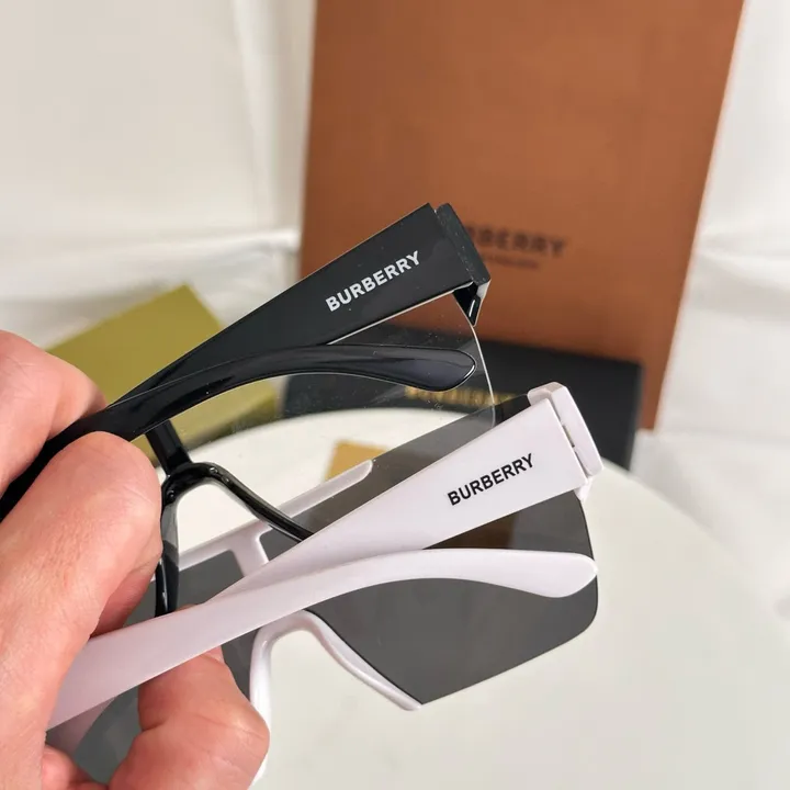 スーパーコピー バーバリー ス サングラス