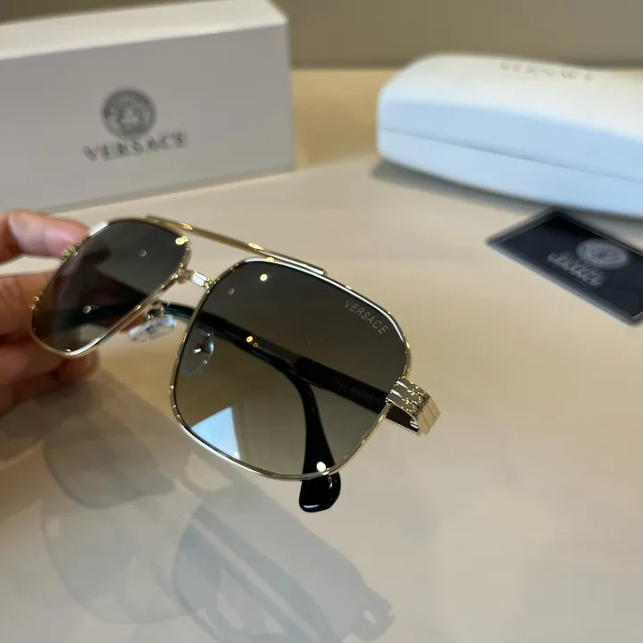 スーパーコピー ヴェルサーチ サングラス