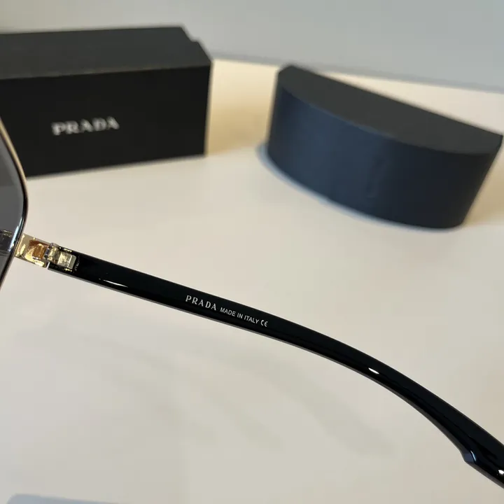 スーパーコピー プラダ サングラス
