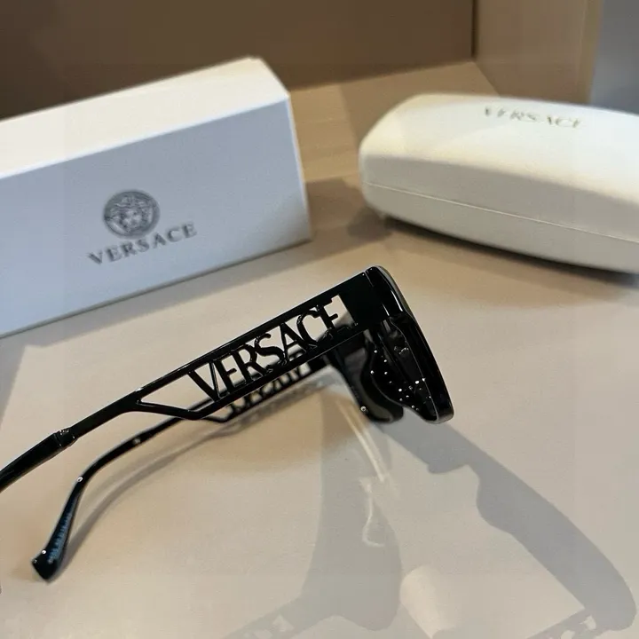 スーパーコピー ヴェルサーチ サングラス