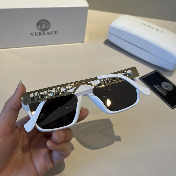 スーパーコピー ヴェルサーチ サングラス