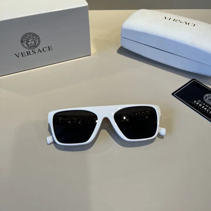 スーパーコピー ヴェルサーチ サングラス