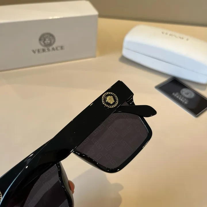 スーパーコピー ヴェルサーチ サングラス