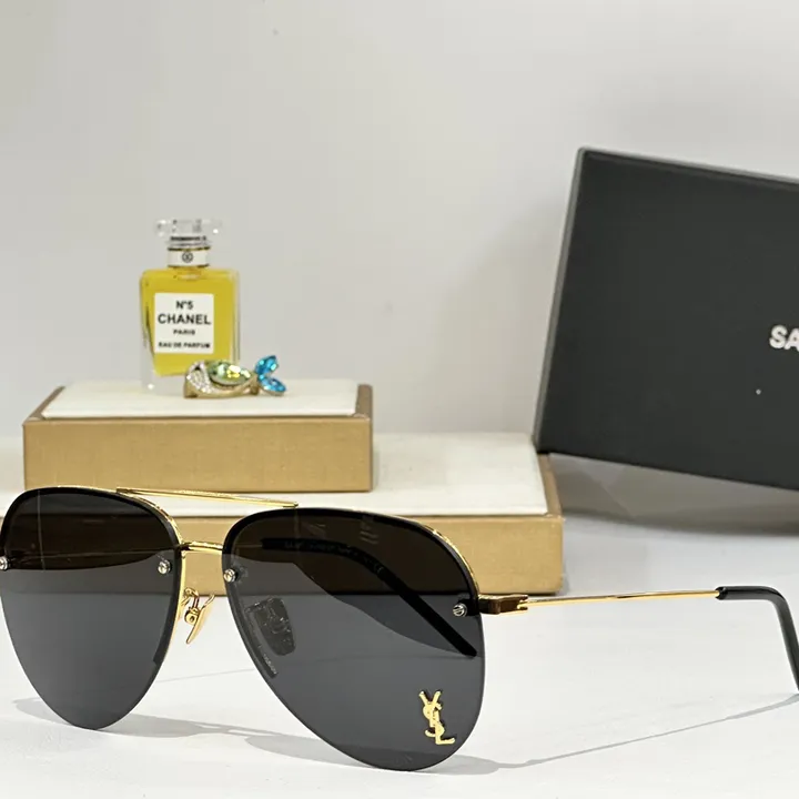 スーパーコピー ジバンシィ サングラス