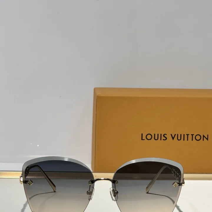 スーパーコピー ルイヴィトン サングラス