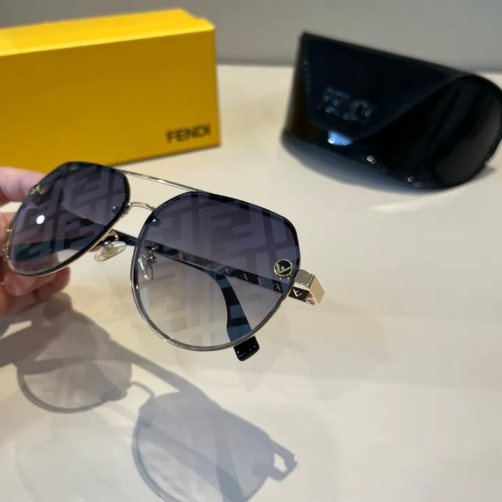 スーパーコピー フェンディ サングラス