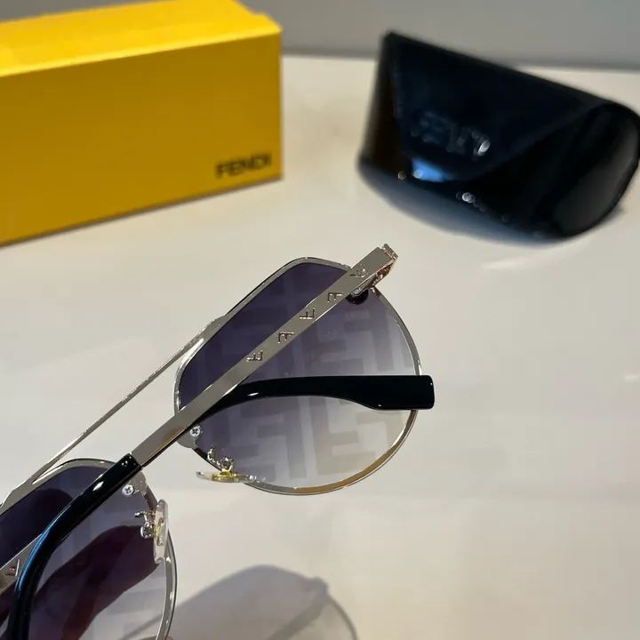 スーパーコピー フェンディ サングラス