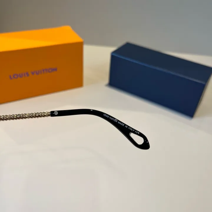 スーパーコピー ルイヴィトン サングラス