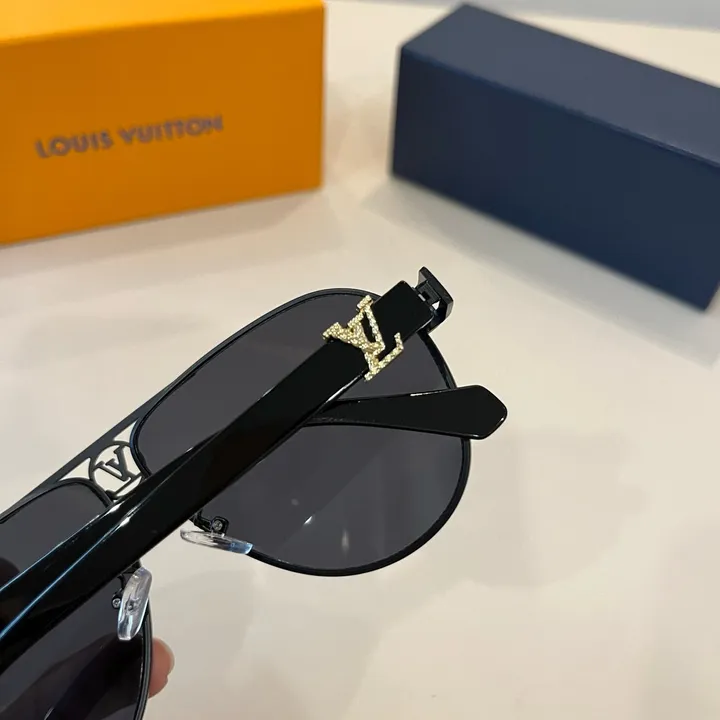 スーパーコピー ルイヴィトン サングラス