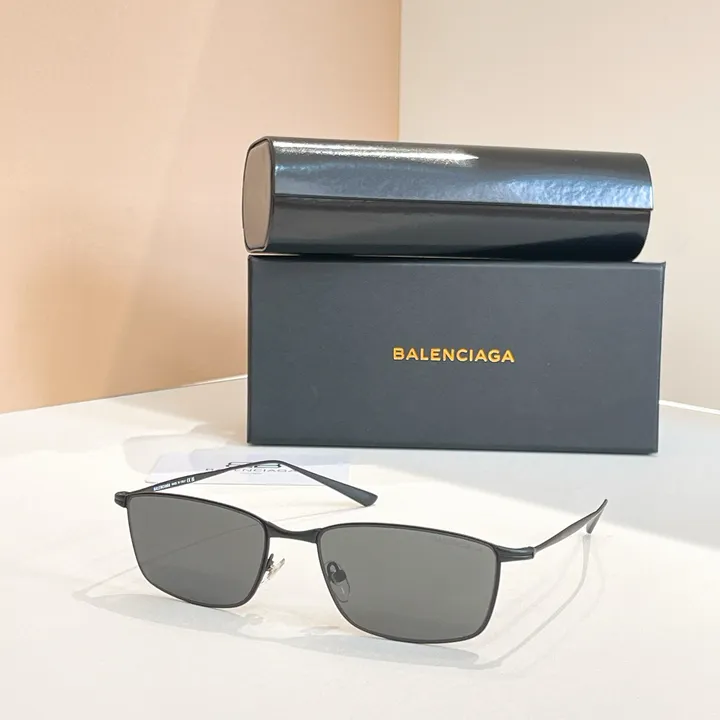 スーパーコピー バレンシアガ サングラス