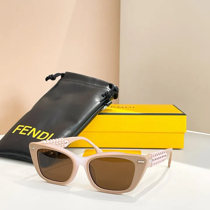 スーパーコピー フェンディ サングラス