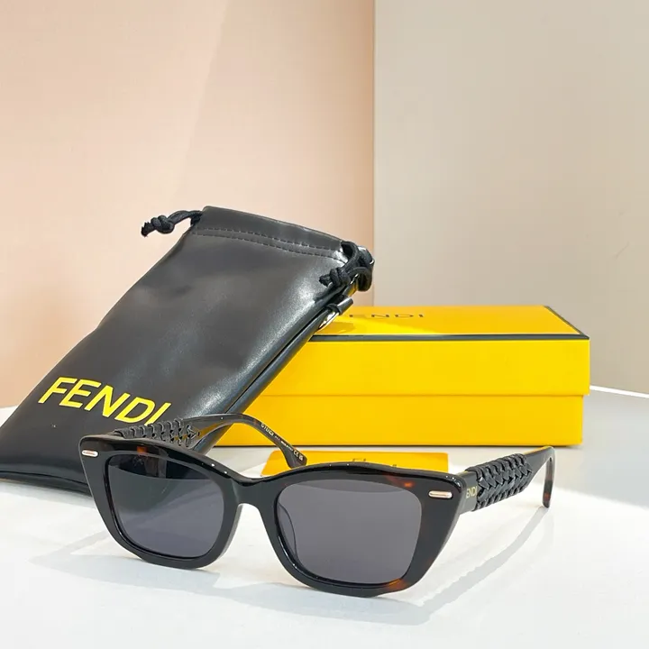 スーパーコピー フェンディ サングラス