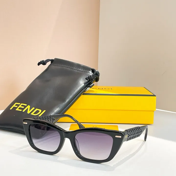 スーパーコピー フェンディ サングラス