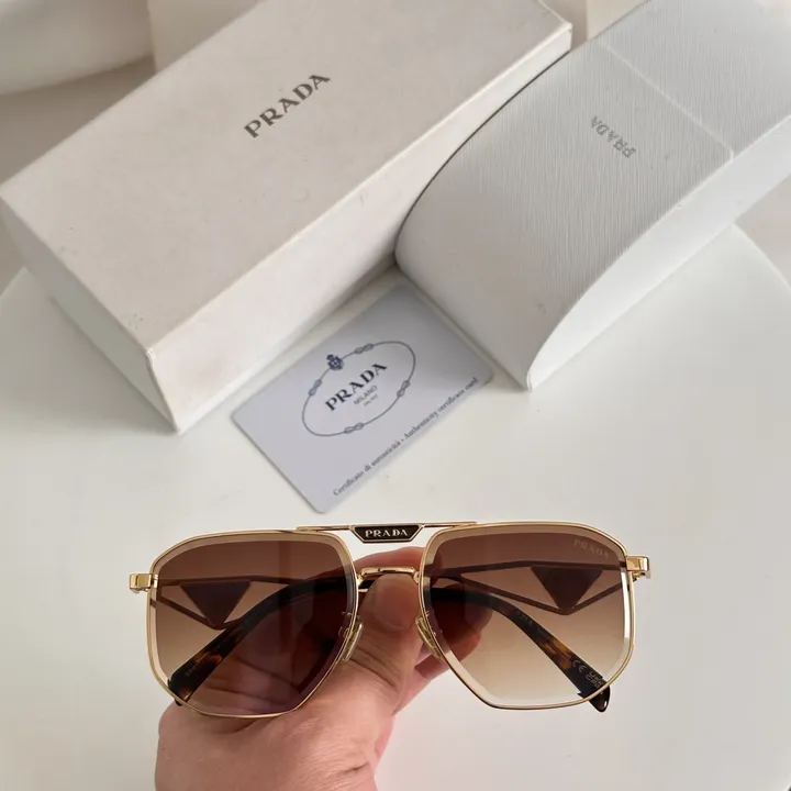 スーパーコピー プラダ サングラス