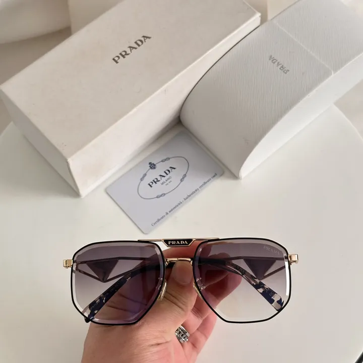 スーパーコピー プラダ サングラス