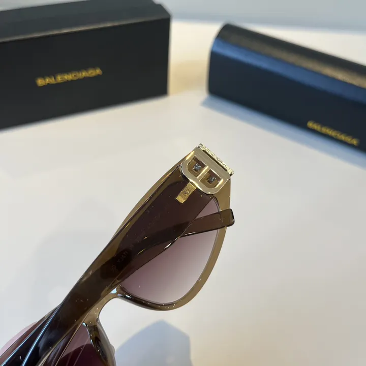 スーパーコピー バレンシアガ サングラス