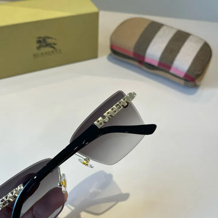 スーパーコピー バーバリー ス サングラス