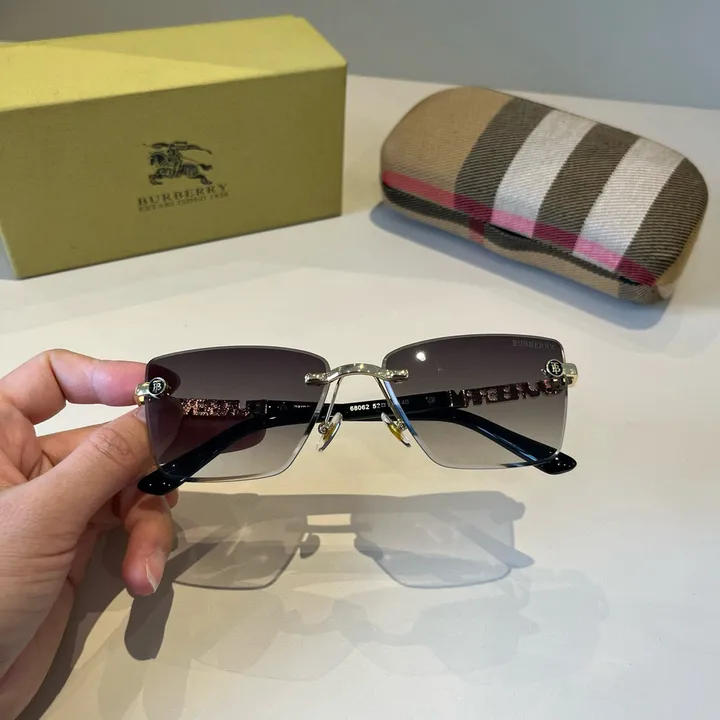 スーパーコピー バーバリー ス サングラス