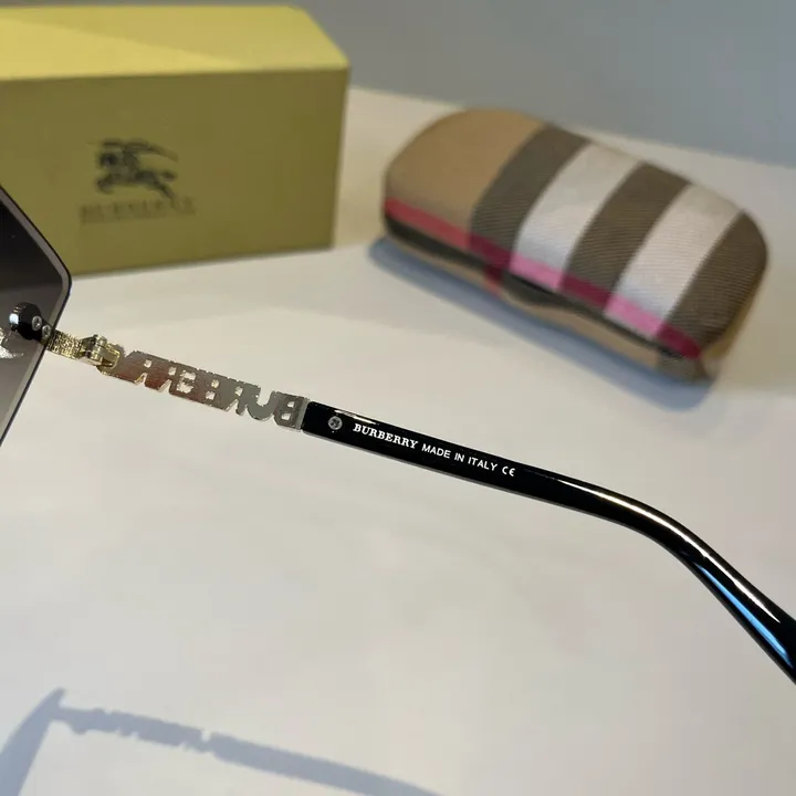 スーパーコピー バーバリー ス サングラス