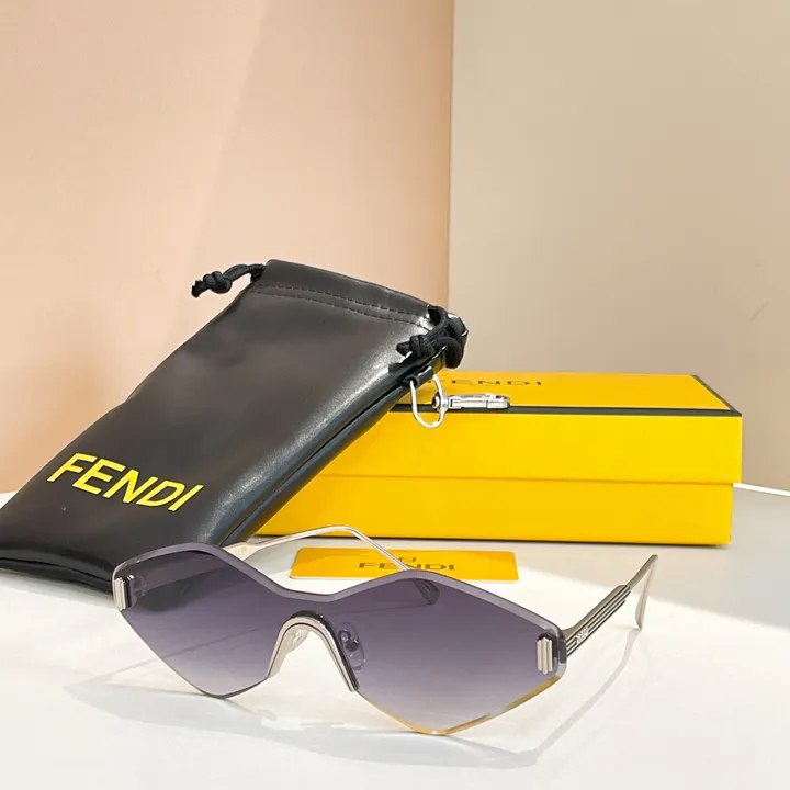 スーパーコピー フェンディ サングラス
