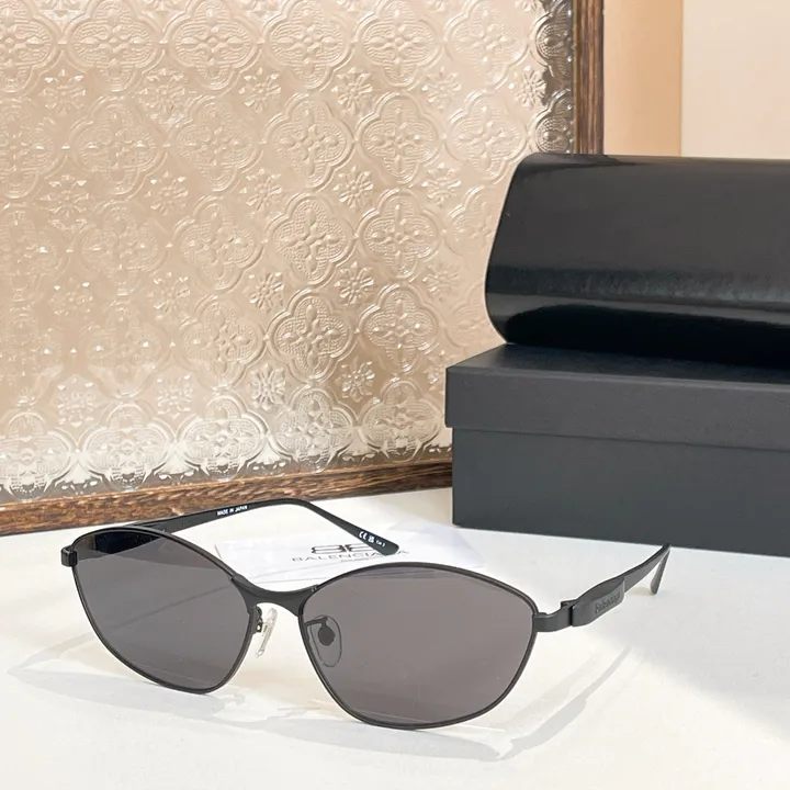 スーパーコピー バレンシアガ サングラス