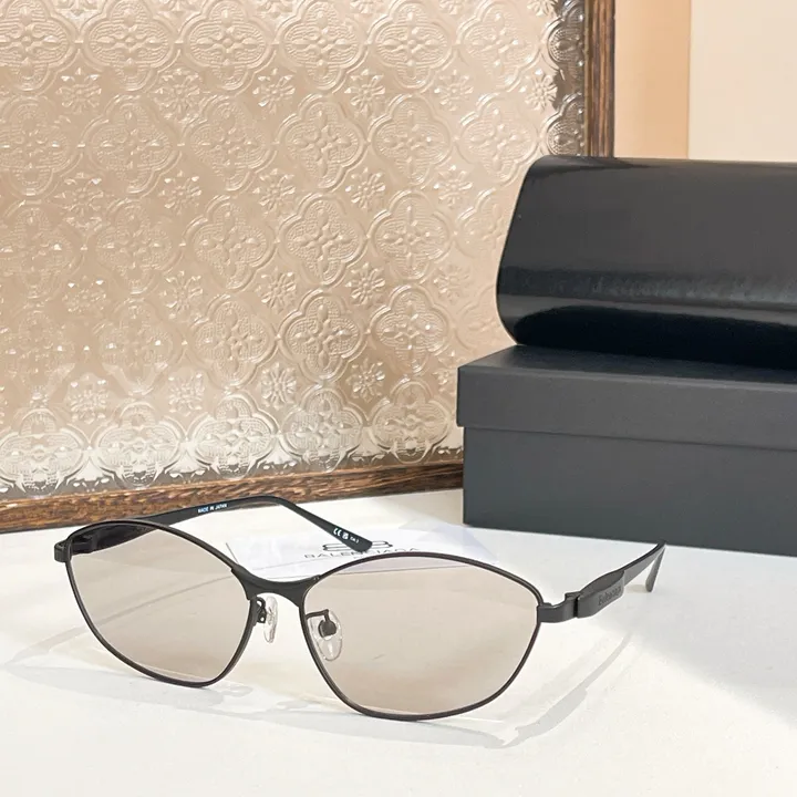 スーパーコピー バレンシアガ サングラス