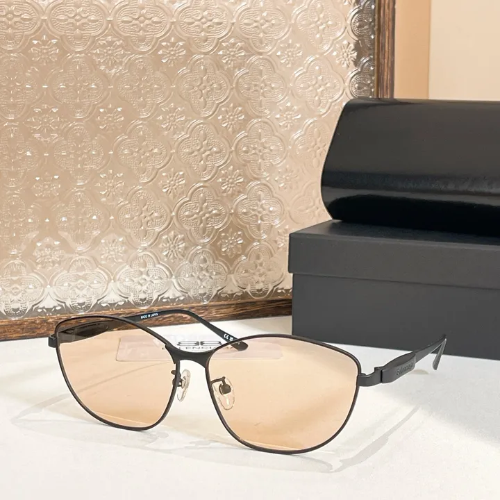 スーパーコピー バレンシアガ サングラス