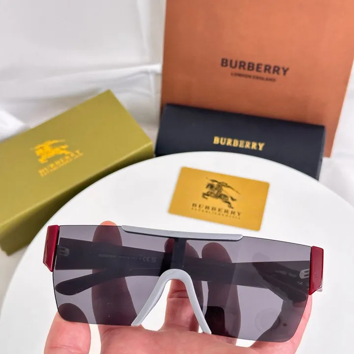 スーパーコピー プラダ サングラス