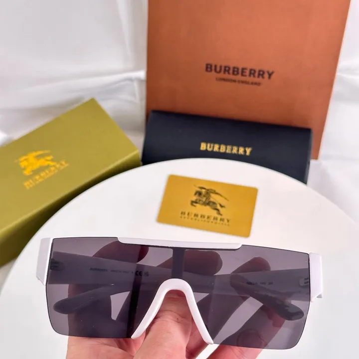 スーパーコピー プラダ サングラス