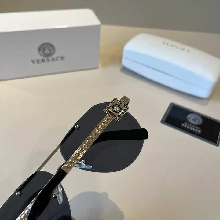 スーパーコピー ヴェルサーチ サングラス