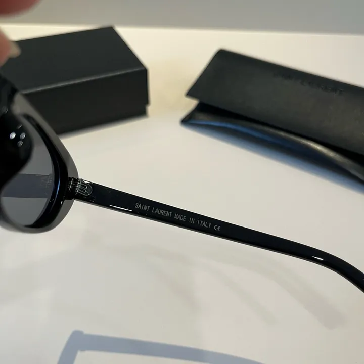 スーパーコピー イブサンローラン サングラス