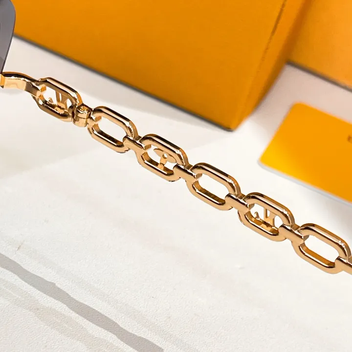 スーパーコピー ルイヴィトン サングラス