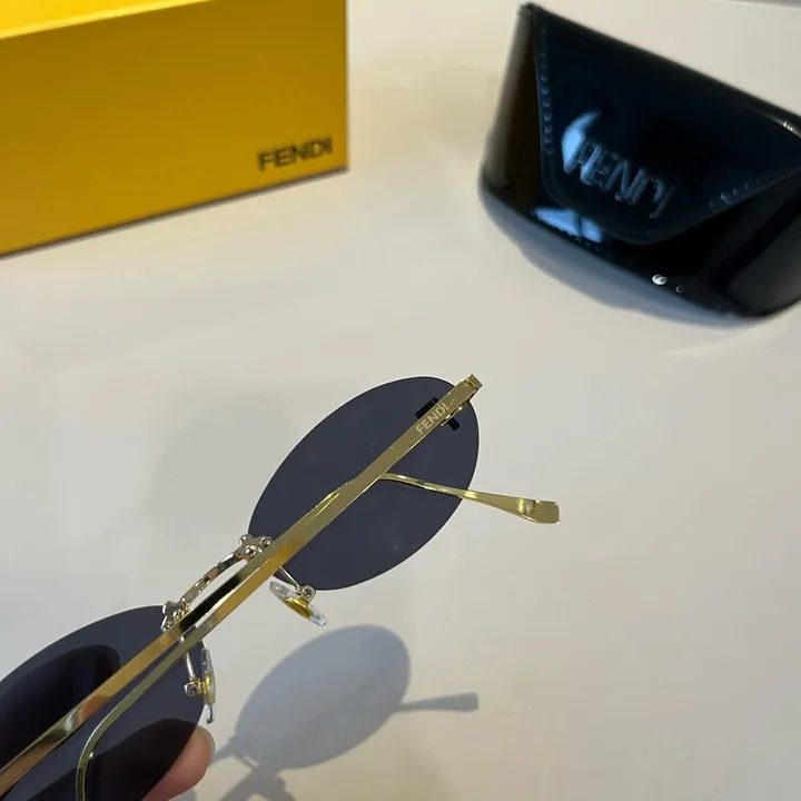 スーパーコピー フェンディ サングラス