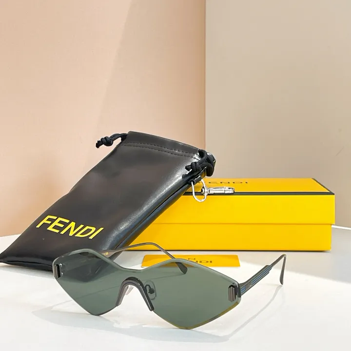 スーパーコピー フェンディ サングラス
