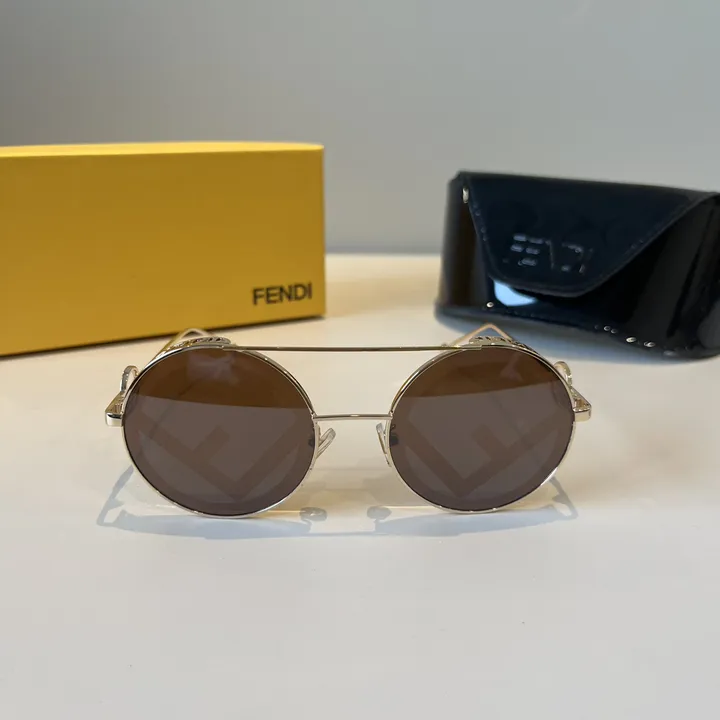 スーパーコピー フェンディ サングラス