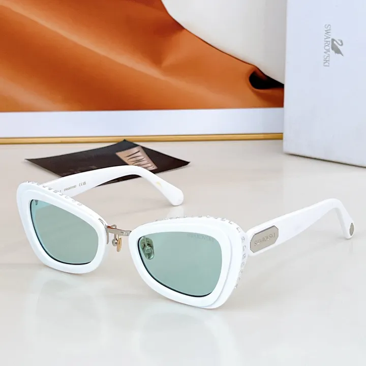 スーパーコピー スワロフスキー サングラス