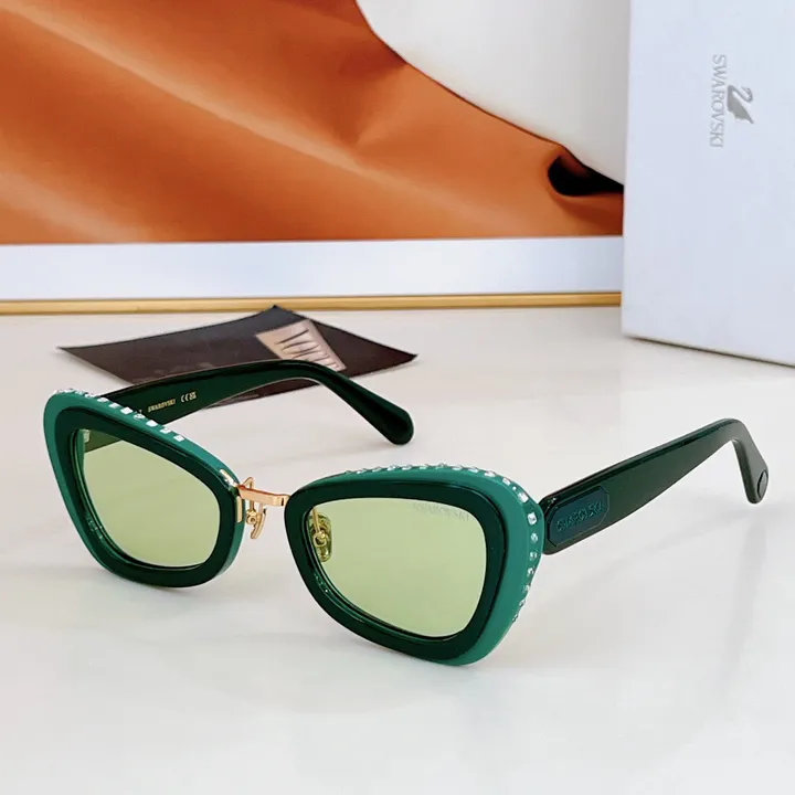 スーパーコピー スワロフスキー サングラス