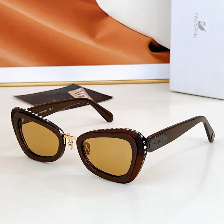 スーパーコピー スワロフスキー サングラス