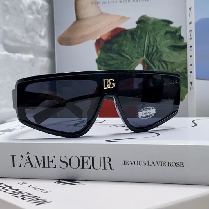 スーパーコピー ミュウミュウ サングラス