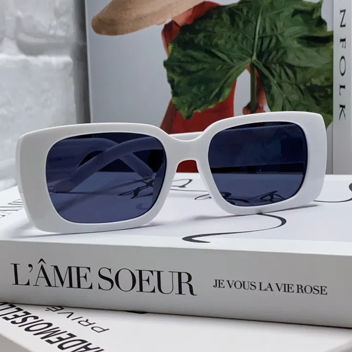 スーパーコピー ミュウミュウ サングラス