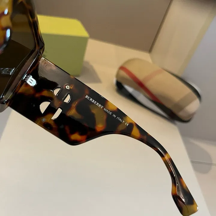 スーパーコピー バーバリー ス サングラス