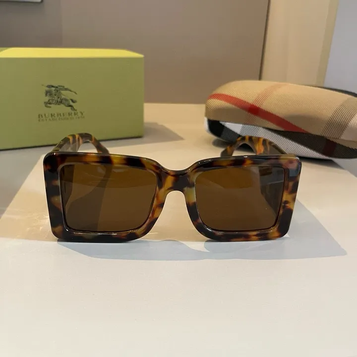 スーパーコピー バーバリー ス サングラス