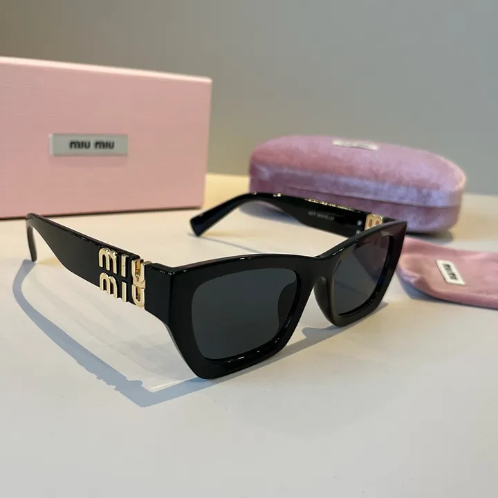 スーパーコピー ミュウミュウ サングラス