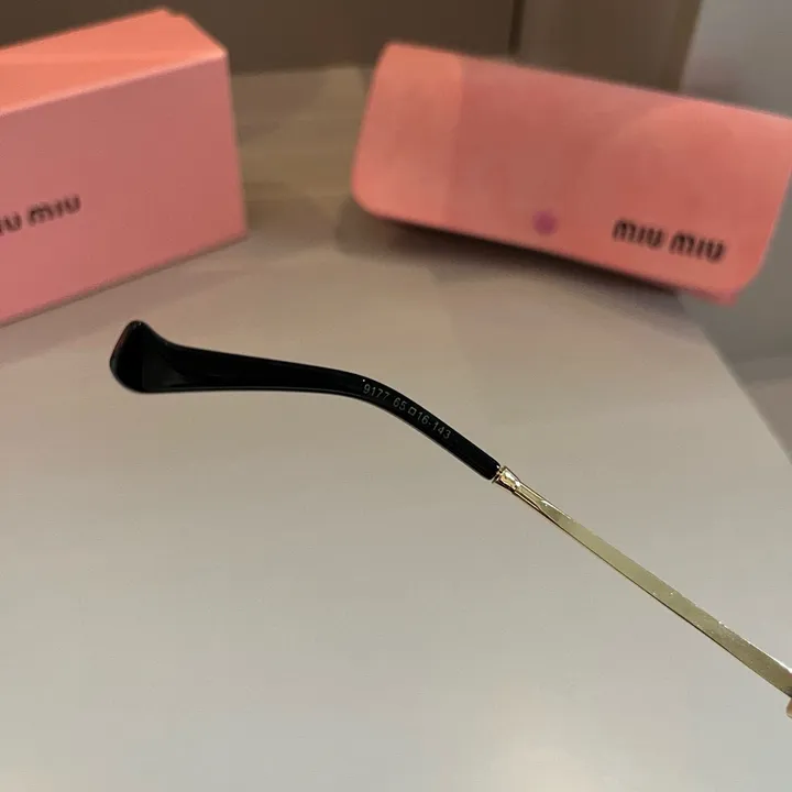 スーパーコピー ミュウミュウ サングラス