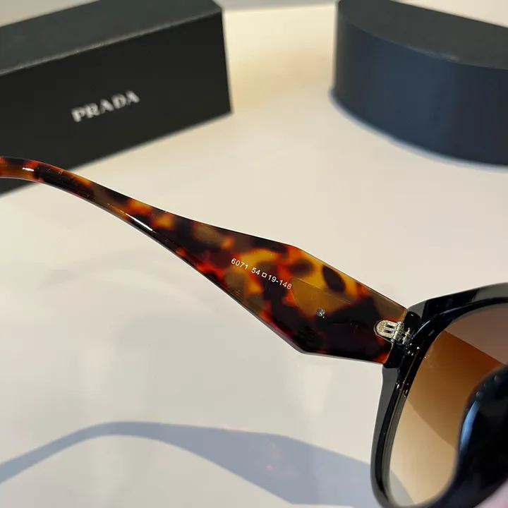 スーパーコピー プラダ サングラス