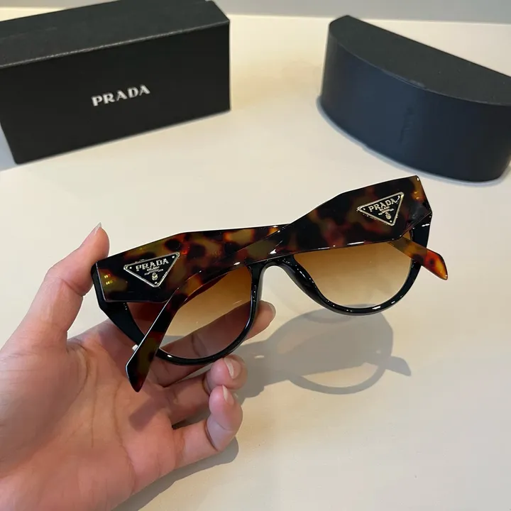 スーパーコピー プラダ サングラス