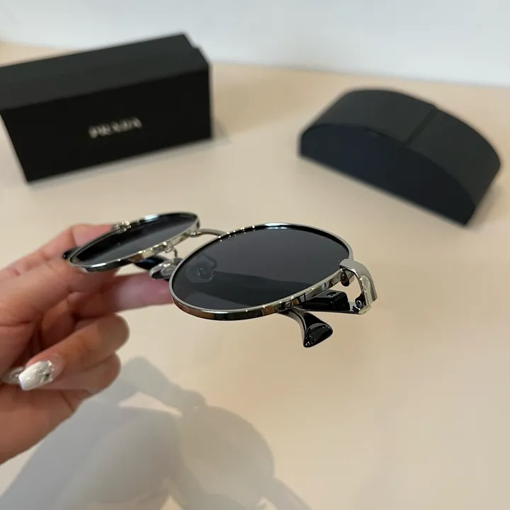 スーパーコピー プラダ サングラス