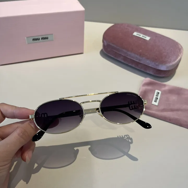 スーパーコピー ミュウミュウ サングラス