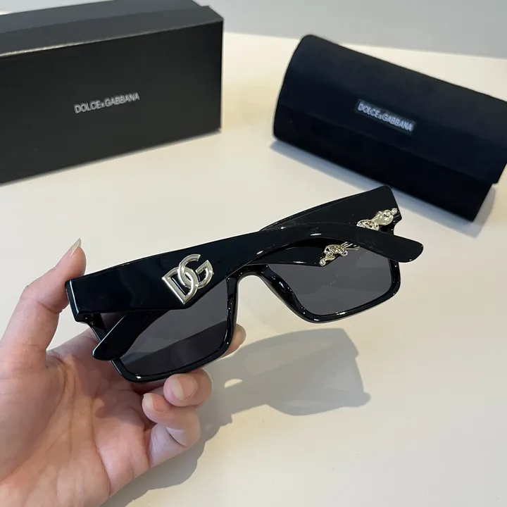 スーパーコピー ミュウミュウ サングラス