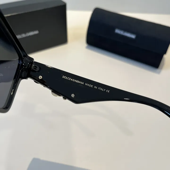 スーパーコピー ミュウミュウ サングラス